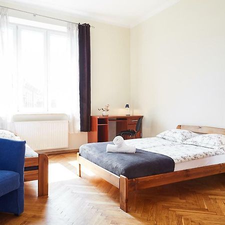 Green Yard Apartment Krowoderska Street Красков Екстериор снимка